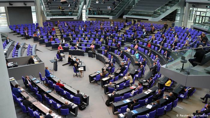 پارلمان آلمان از سازمان جهانی بهداشت پشتیبانی می‌کند