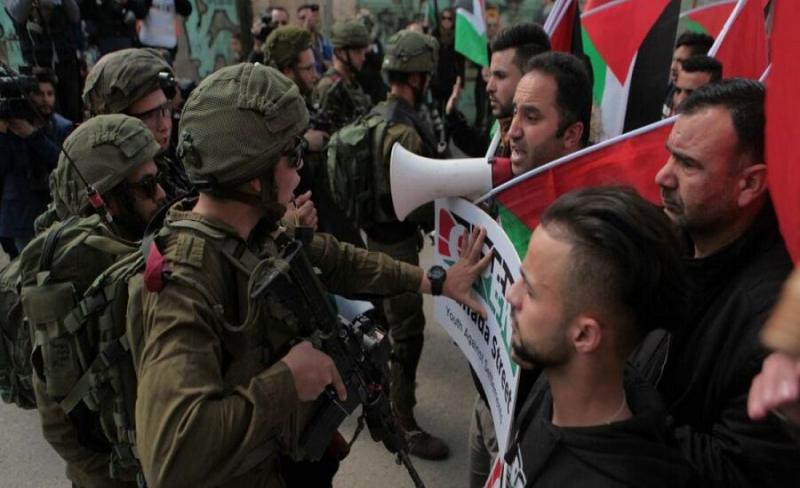 صدها نفر در قدس در اعتراض به شهادت جوان فلسطینی تظاهرات کردند