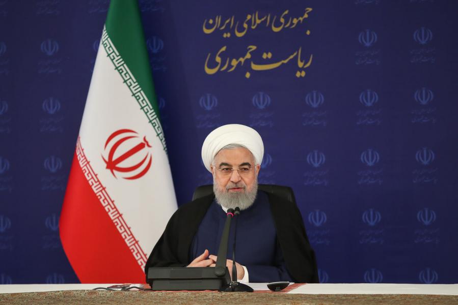 روحانی: زیر سایه رهبری ملت و کشور در برابر انواع توطئه‌ها حراست شده است