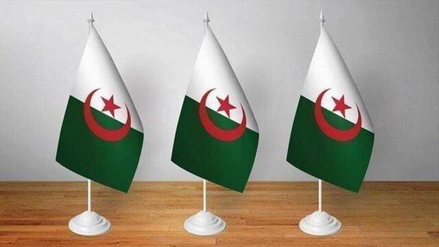 الجزایر: تا حل سیاسی بحران لیبی به میانجیگری ادامه می‌دهیم