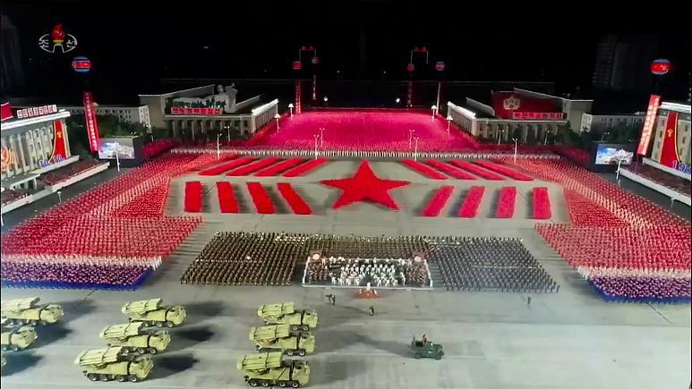 عکس| بزرگترین رژه نظامی کره شمالی