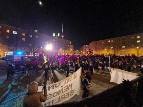 برلین در اعتراض به خشونت علیه زنان: «همبستگی کافی نیست، مقاومت اصل است»