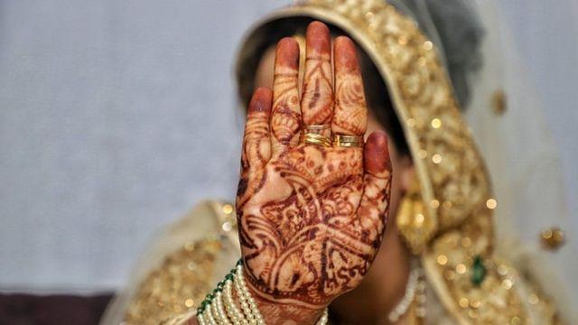 زنان مسلمان هند به جنگ چند همسری می‌روند