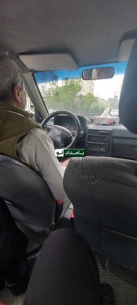 دادستان سابق تهران در حال مسافرکشی (عکس)