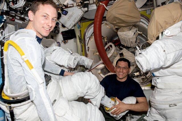 دانشجویان ایالت لوئیزیانا اولین تماس را با «ایستگاه فضایی بین‌المللی» برقرار می‌کنند