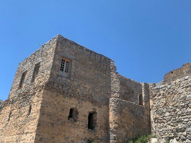 مرمت خانه پدری شهریار، قلعه بابک و ۳۰ اثر تاریخی دیگر