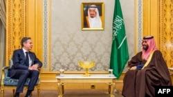 بلینکن و ولیعهد سعودی درباره «هماهنگی منطقه‌ای» برای پایان دادن به جنگ در غزه گفتگو کردند
