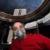 عکس/ فضانورد ناسا با ماسک، آماده بازگشت به زمین