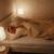 خطر افزایش وزن در کمین خوابیدن به همراه نور لامپ