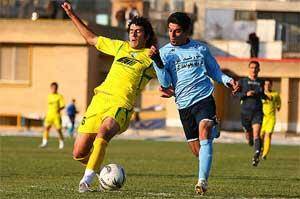 رقابتهای هفته پانزدهم لیگ برتر فوتبال امروز با 5 دیدار پیگیری می شود.