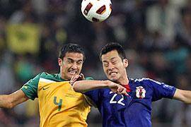 فینال پانزدهمین دوره جام ملتهای آسیا بین تیمهای تیمهای ملی فوتبال استرالیا و ژاپن که امشب در ورزشگاه خلیفه دوحه برگزار شد با قهرمانی  ژاپن پایان یافت.
