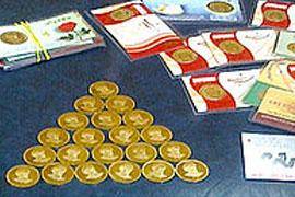 قیمت انواع سکه در معاملات صبح امروز بازار طلا در مقایسه با معاملات عصر روز گذشته با حضور واسطه ها دوباره حبابی شده است.