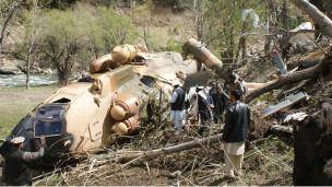 سقوط هلیکوپتر ارتش افغانستان ٩ زخمی به جا گذاشت