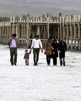 گزارش روزنامه ایتالیایی از وضعیت دریاچه ارومیه؛ دریاچه می‌میرد!+گزارش تصویری