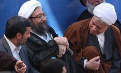 خوش‏و‌بش‌ احمدي‌نژاد با لاريجاني‌ها و عليكم‌السلام آغشته به لبخند به هاشمي