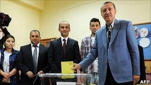حزب اردوغان در انتخابات ترکیه پیروز شد