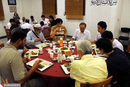 عکس/ سفره افطار مسجد توکیو