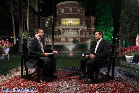 سؤالاتی که حیدری از احمدی نژاد نپرسید  (۱۷ نظر)
