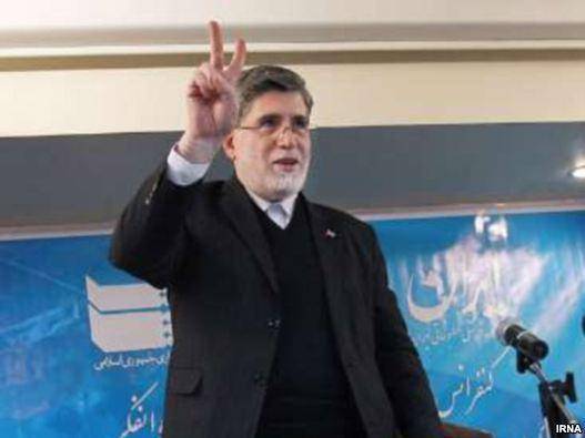 بروز تشنج در موسسه روزنامه ايران در پی تلاش برای بازداشت مشاور احمدی نژاد