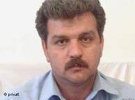 «ادامه اعتصاب غذای رضا شهابی با وجود انتقال به بیمارستان»