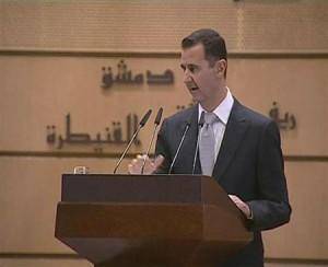 اسد: به مخالفان با مشت آهنین پاسخ می‌دهم