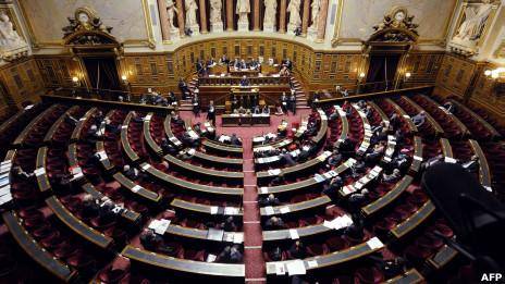سنای فرانسه قانون "نسل‌کشی" خواندن کشتار ارامنه را تصویب کرد