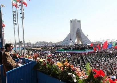 ملت ایران آینده جهان را دگرگون می‌کند/ افتتاح چند دستاورد بزرگ هسته ای در روزهای آینده