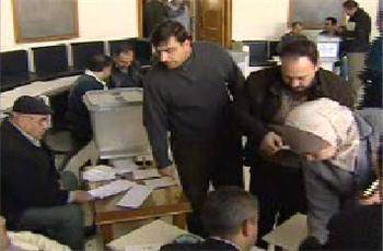 Syrian voters laud constitutional polls