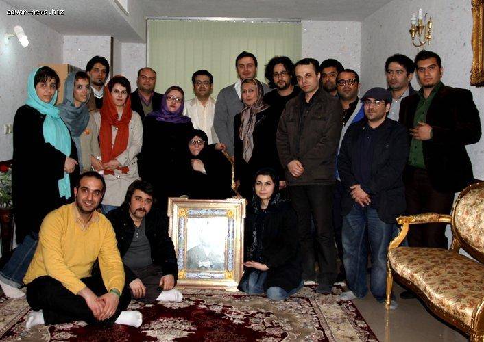 دیدار اعضای سازمان ادوار تحکیم وحدت با فاطمه کروبی و خانواده زندانیان سیاسی