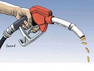 بنزین ۱۰۰۰ تومانی روی میز احمدی‌نژاد!