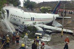 گزارش تكمیلی ازسقوط هواپیمای مسافربری نزدیك اسلام آباد