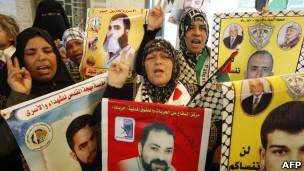 زندانیان فلسطینی به اعتصاب غذا پایان دادند