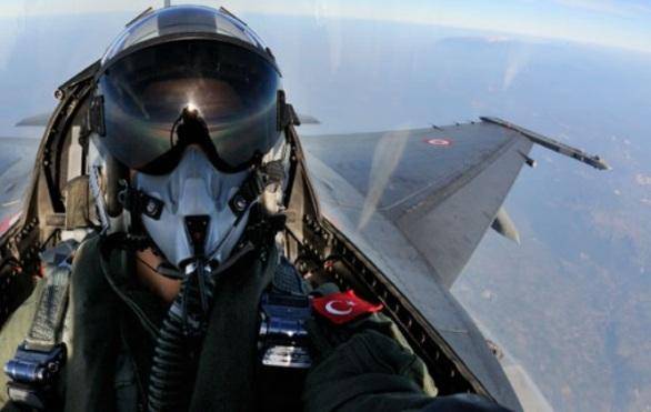 سرنگونی جنگنده ترکیه توسط ارتش سوریه  (۵ نظر)