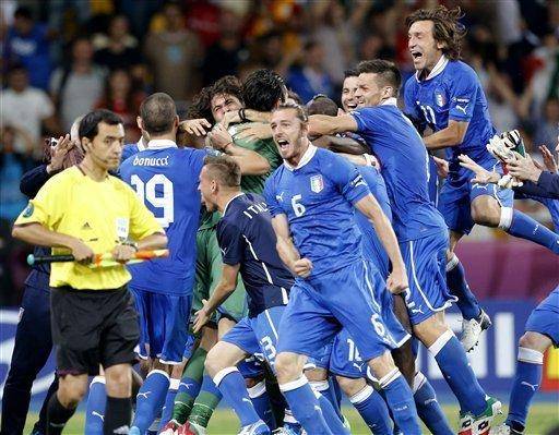 صعود ایتالیا به نیمه نهایی با درخشش بوفون     