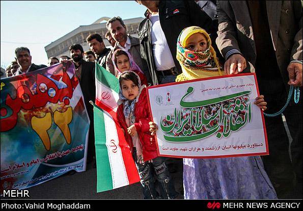 گزارش تصویری/ راهپیمایی یوم الله 22 بهمن در اردبیل