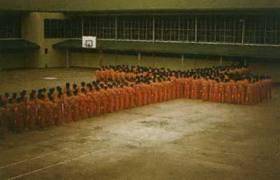 20:08 - شیک ترین زندان دنیا