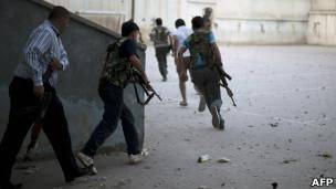 شورشیان سوریه از کنترل مجتمع آموزش پلیس حلب خبر دادند