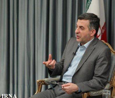 مشایی: احمدی نژاد گفته هر کس به سلامت انتخابات شائبه وارد کند برخورد جدی می کنم/ متهم کردن دولت به ایجاد مشکلات اقتصادی از سوی برخی ها بی انصافی است