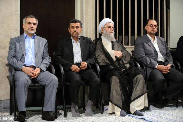 احمدی‌نژاد در بیت رهبری/ عکس