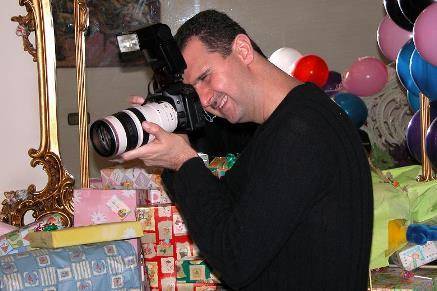 عكسي متفاوت از بشار اسد