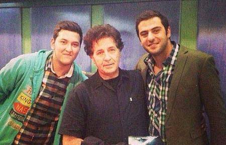 پور عرب و پسرش در کنار علی ضیا/عکس