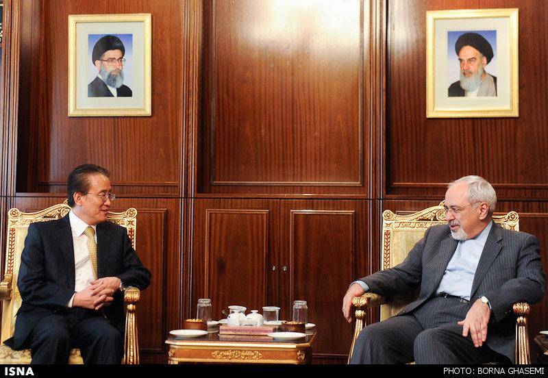دیدار ظریف با معاون وزیر خارجه کره/ عکس