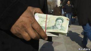 کمیسیون تلفیق مجلس ایران پیشنهاد کاهش یارانه‌ها را تصویب کرد