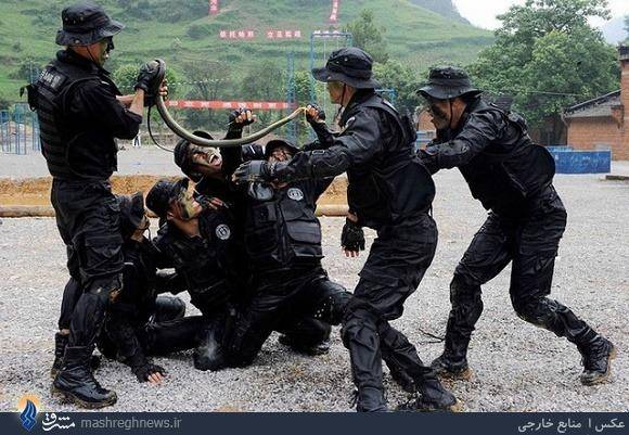 عکس/مارخوری سربازان ارتش چین