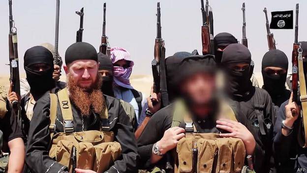 پدر فرمانده داعش: پسرم از بیکاری به‌ تندروها پیوست