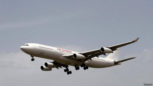 همه سرنشینان هواپیمای الجزایر 'کشته شده‌اند'لاشه هواپیمای خطوط هوایی الجزایر پیدا شد<dc:title />          