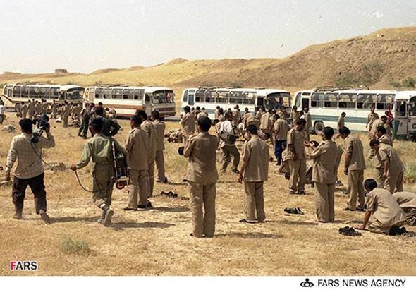 گزارش تصویری/ ۲۶ مرداد؛ روز بازگشت آزادگان به میهن