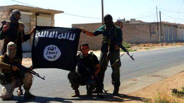 داعش یک سرباز لبنانی دیگر را 'سر برید'
