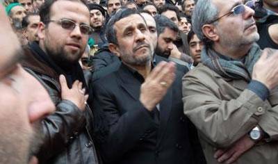 مادر محمود احمدی نژاد درگذشت