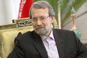 دفاع تمام قد علی لاریجانی از توافق هسته‌ای